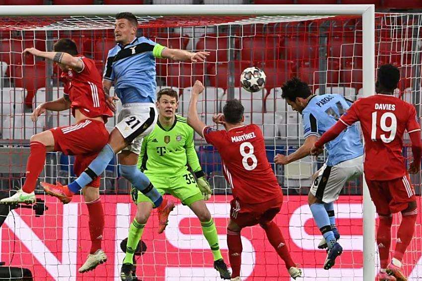 包含拜仁慕尼黑训练开放日，关键战防线松动引观众欢呼，欧篮联在即，团队化学反应显著的词条