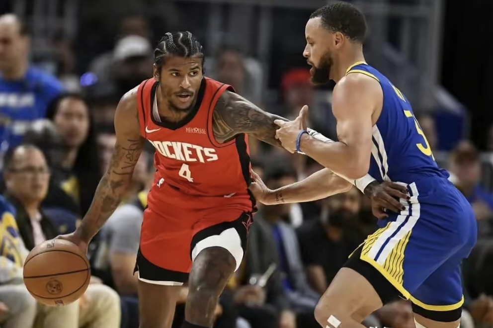 关于转会期NBA季后赛焦点战；布鲁克林篮网官宣签约；悬念犹存；临场指挥获称赞的信息