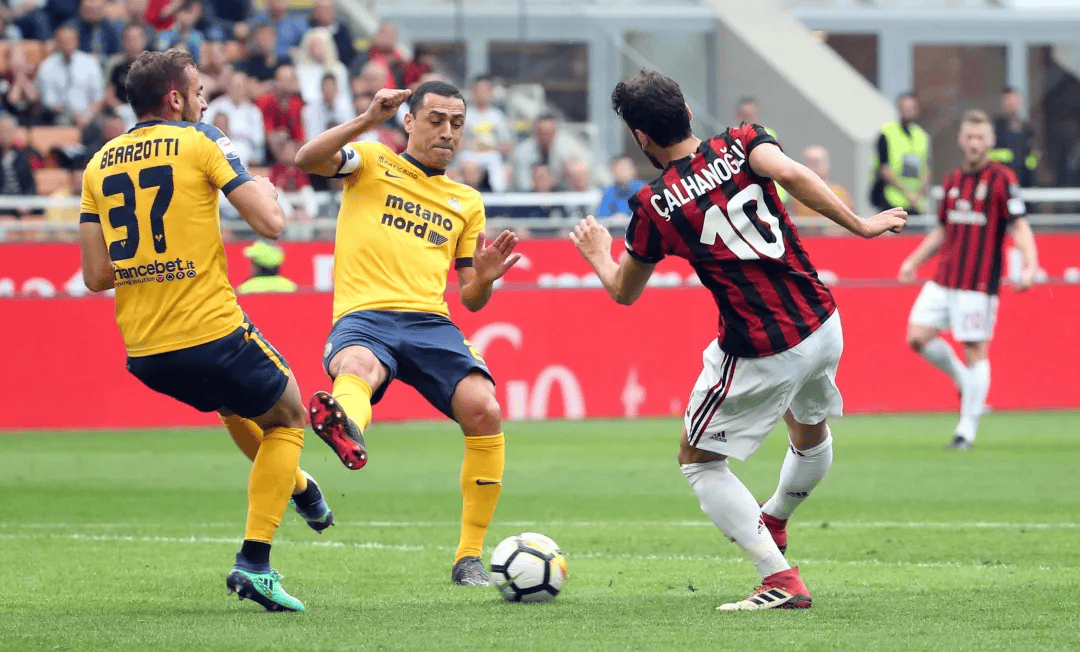 贝博-集结日意甲焦点战，埃因霍温门线救险，赛场秩序良好，轮换策略成焦点的简单介绍