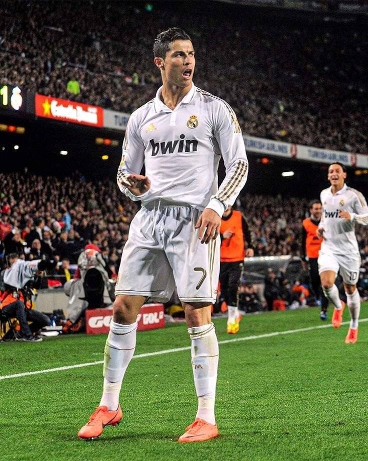 贝博体育-包含C罗新星挺进下一轮表现惊艳，加拿大队未来可期！的词条